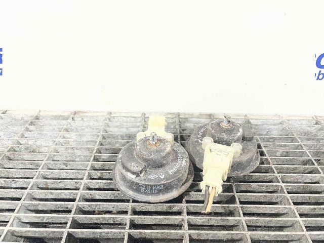 bontott DACIA DUSTER Kürt