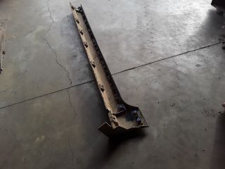 bontott DACIA DUSTER Küszöb Burkolat