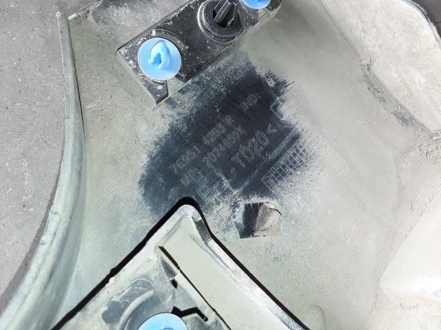 bontott DACIA DUSTER Küszöb Burkolat