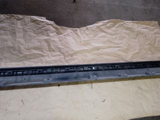 bontott DACIA DUSTER Küszöb Burkolat