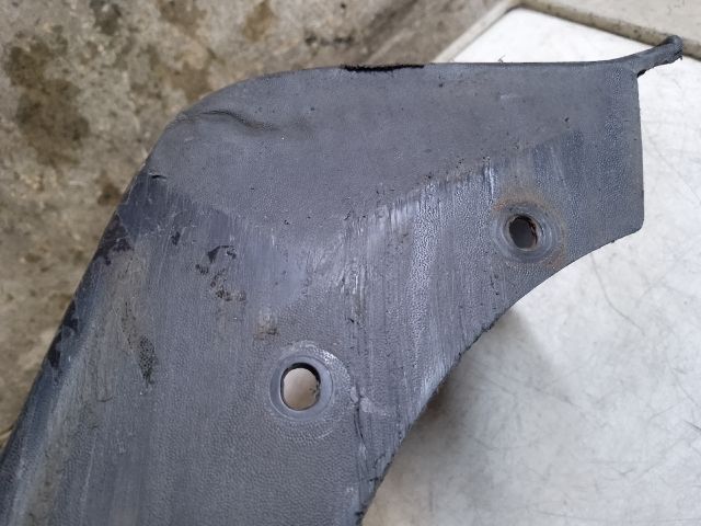 bontott DACIA DUSTER Küszöb Burkolat