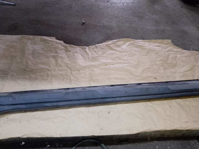 bontott DACIA DUSTER Küszöb Burkolat