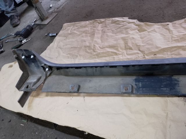 bontott DACIA DUSTER Küszöb Burkolat