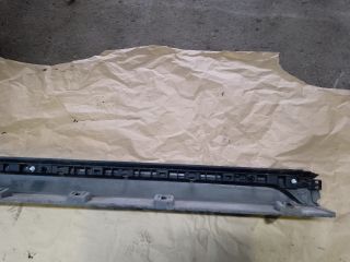 bontott DACIA DUSTER Küszöb Burkolat