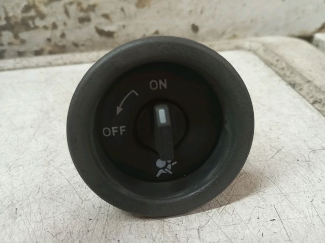 bontott DACIA DUSTER Légzsák Kapcsoló