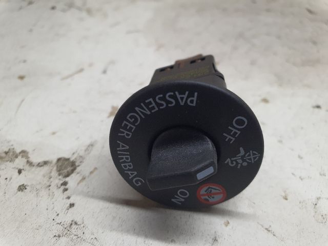 bontott DACIA DUSTER Légzsák Kapcsoló