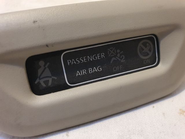 bontott DACIA DUSTER Légzsák Visszajelző