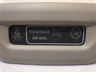 bontott DACIA DUSTER Légzsák Visszajelző