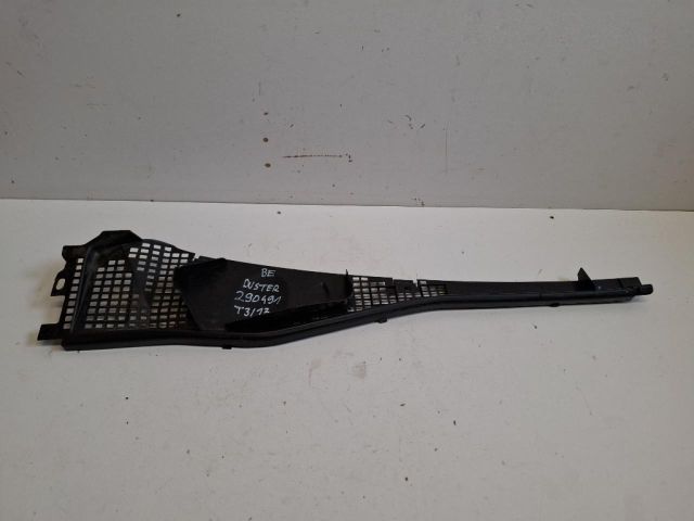 bontott DACIA DUSTER Levélrács