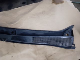 bontott DACIA DUSTER Levélrács