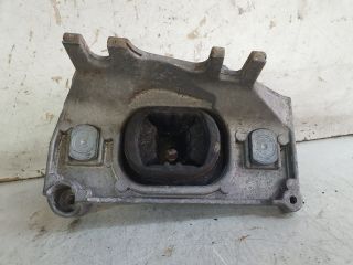 bontott DACIA DUSTER Motor Tartó Bak Bal