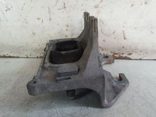 bontott DACIA DUSTER Motor Tartó Bak Bal