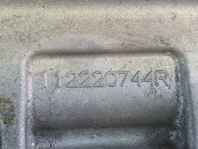 bontott DACIA DUSTER Motor Tartó Bak Bal