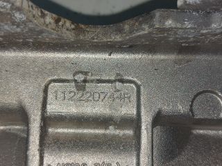 bontott DACIA DUSTER Motor Tartó Bak Bal