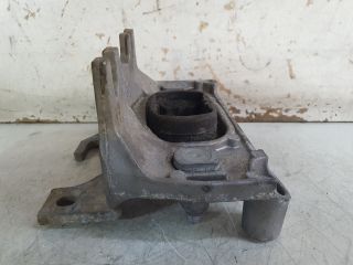 bontott DACIA DUSTER Motor Tartó Bak Bal