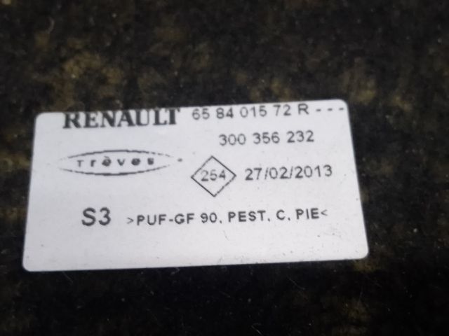 bontott DACIA DUSTER Motorháztető Szigetelés