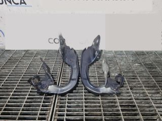 bontott DACIA DUSTER Motorháztető Zsanér Pár