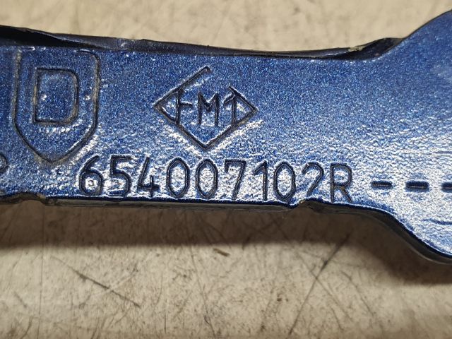 bontott DACIA DUSTER Motorháztető Zsanér Pár