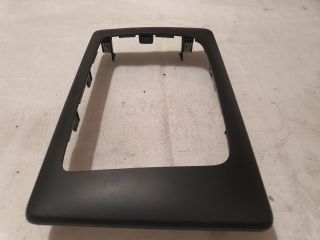 bontott DACIA DUSTER Multifunkciós Kijelző Keret