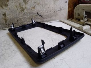 bontott DACIA DUSTER Multifunkciós Kijelző Keret