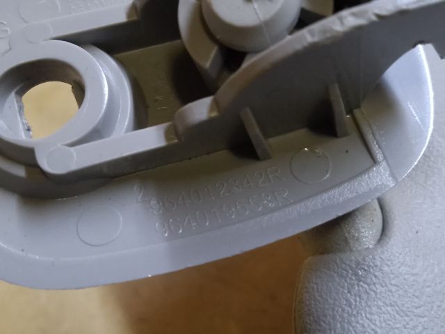 bontott DACIA DUSTER Napellenző Pár