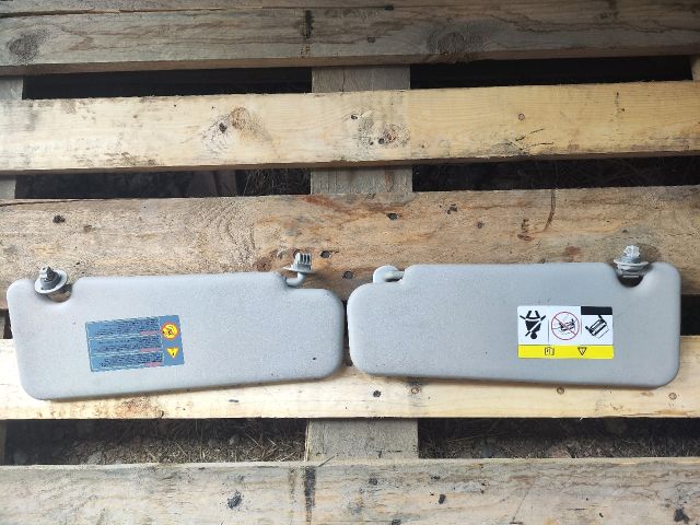 bontott DACIA DUSTER Napellenző Pár