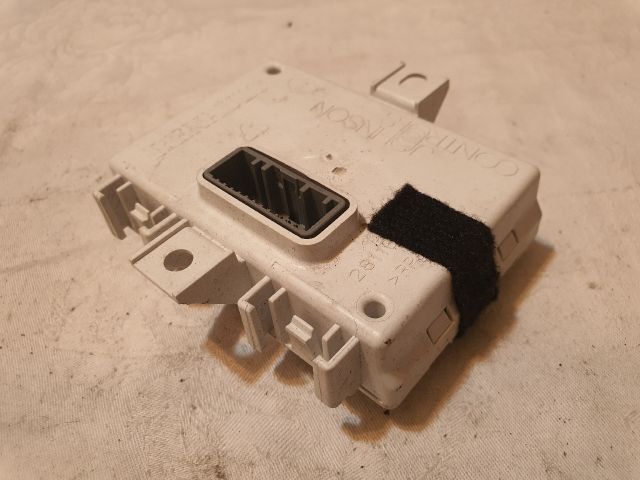 bontott DACIA DUSTER Navigáció Elektronika