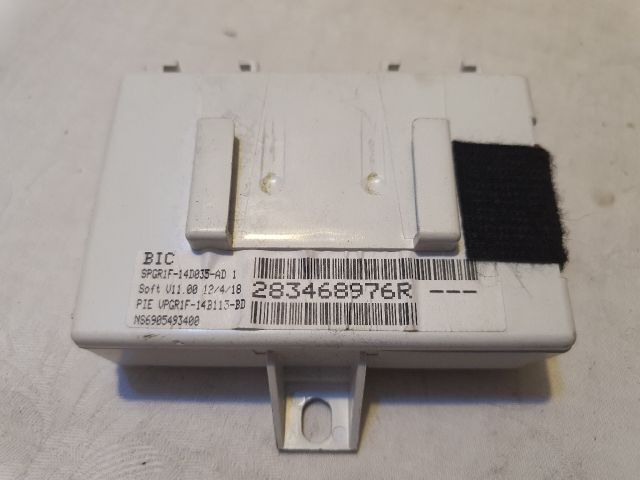 bontott DACIA DUSTER Navigáció Elektronika