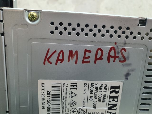 bontott DACIA DUSTER Navigációs Fejegység