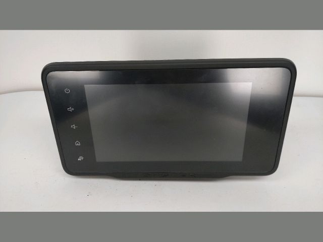 bontott DACIA DUSTER Navigációs Fejegység