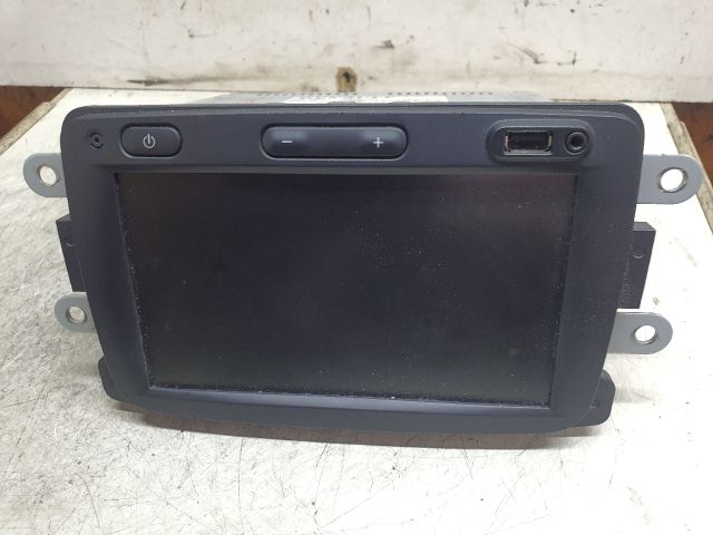 bontott DACIA DUSTER Navigációs Fejegység