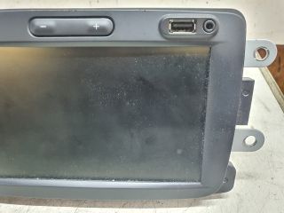 bontott DACIA DUSTER Navigációs Fejegység