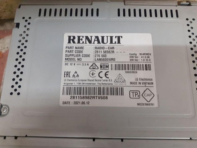 bontott DACIA DUSTER Navigációs Fejegység