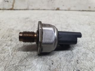 bontott DACIA DUSTER Nyomásszabályzó Szelep