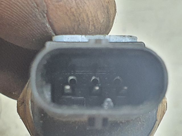 bontott DACIA DUSTER Nyomásszabályzó Szelep