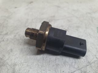 bontott DACIA DUSTER Nyomásszabályzó Szelep