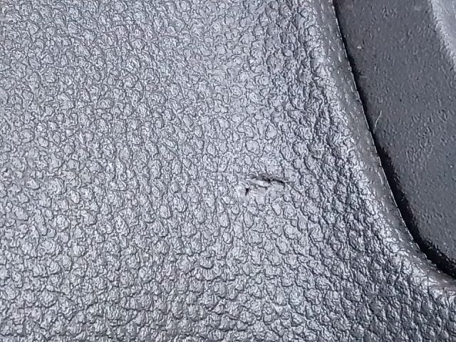 bontott DACIA DUSTER Pohártartó