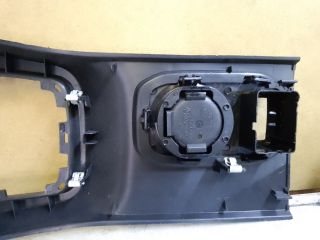 bontott DACIA DUSTER Pohártartó