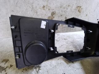 bontott DACIA DUSTER Pohártartó