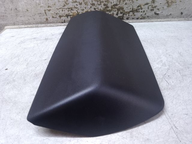 bontott DACIA DUSTER Pótféklámpa Idom