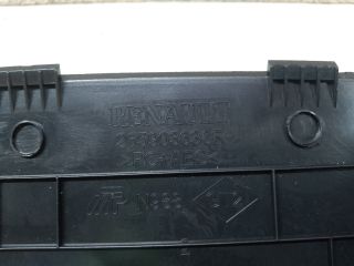 bontott DACIA DUSTER Pótféklámpa Idom