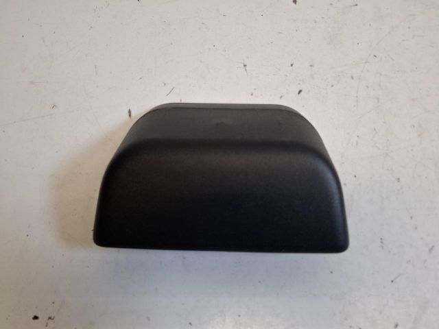 bontott DACIA DUSTER Pótféklámpa