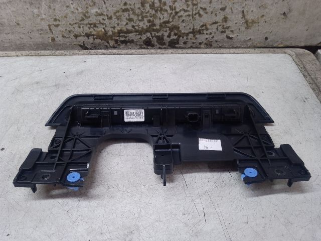 bontott DACIA DUSTER Pótféklámpa