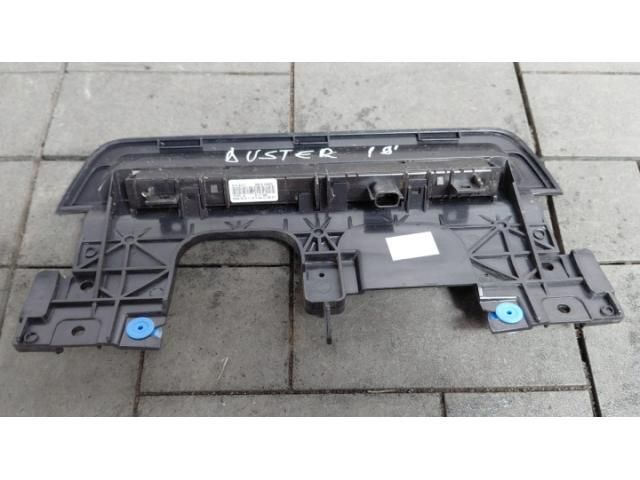 bontott DACIA DUSTER Pótféklámpa