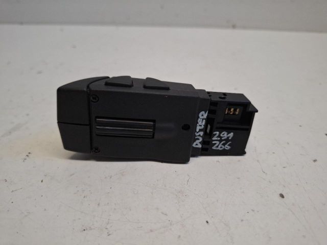 bontott DACIA DUSTER Rádió / CD Kapcsoló