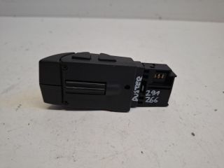 bontott DACIA DUSTER Rádió / CD Kapcsoló