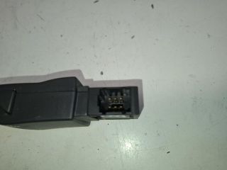 bontott DACIA DUSTER Rádió / CD Kapcsoló