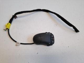 bontott DACIA DUSTER Rádió / CD Kapcsoló