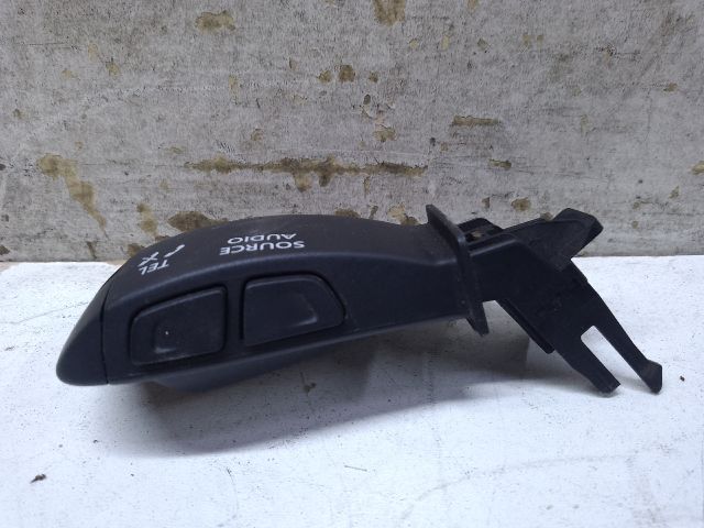 bontott DACIA DUSTER Rádió / CD Kapcsoló