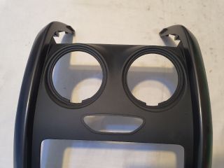 bontott DACIA DUSTER Rádió / CD Keret